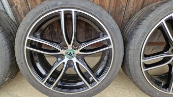 BRZ GT86 225/40 R18 Subaru 5x100 R18 ET35 8J - 4