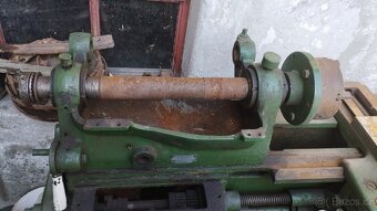 Prodám torzo litinového soustruhu - 4