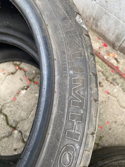 Prodám letní pneu 245/40/18 - 4