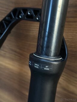 Vidlice Rock Shox silver 35 nová - 4