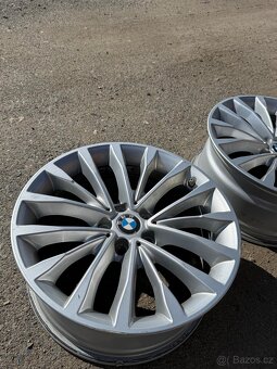 Kola bmw r18 - 4