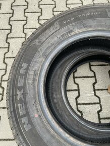 Letní pneu 225/75 R16C Nexen Roadian CT8 - 4
