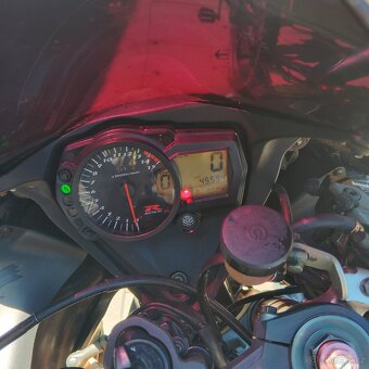 Suzuki GSX-R 1000 k5 - 4
