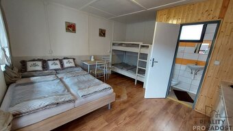 Chata s vlastním pozemkem u Máchova jezera - 4