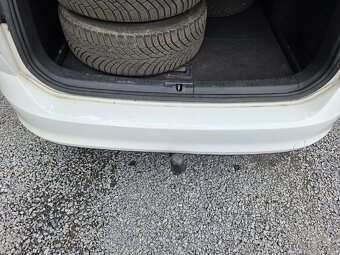 Volkswagen Golf 1.6 TDI TZ - 4
