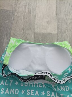 Nové jednodílné plavky - 4