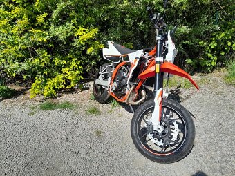 SWM SM 125 R - 4
