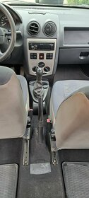 Dacia Logan - 4