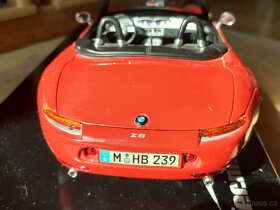 1:18 BMW Z8 , MAISTO - 4