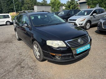 Volkswagen Passat 1.6i - 4