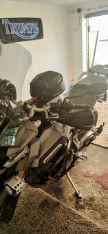 Cestovní enduro Triumph Tiger Explorer 1200, r. 2012 - 4
