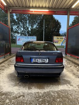 BMW E36 323Ti - 4