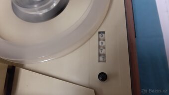 Magnetofon tesla b45...pěkný stav a funkční hraje a převíjí - 4