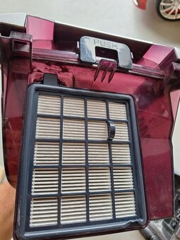 ETA Salvet Animal - bezsáčkový vysavač - 4