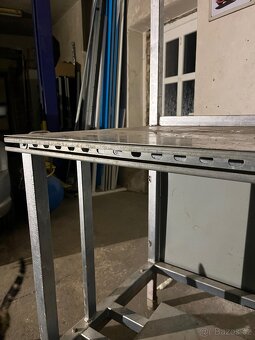 Ocelový stůl/ponk - 4