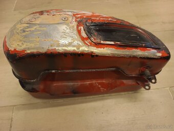 Nádrž Jawa Calif - 4