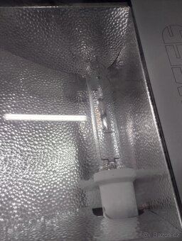 Vodotěsné reflektory vybojkove - 4