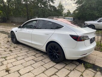 Tesla 3  Perfomance  4WD  Dovuz Italia - 4