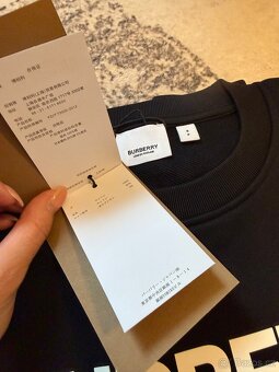 Pánská mikina – černá s bílým logem - 4