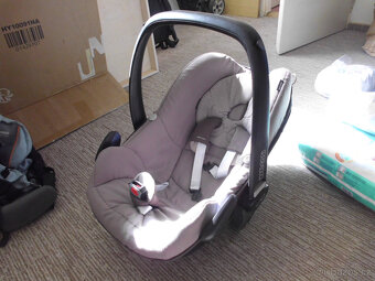 autosedačka MAxi-Cosi-vajíčko - 4