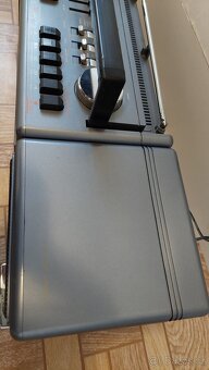 Magnetofon GRUNDIG - 4