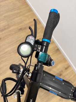 Prodám elektrokoloběžku BLUETOUCH BT800 - 4