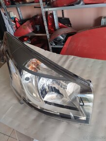 Renault Trafic II-III ,pravé šoupačky,světla atd - 4