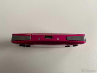 GameBoy Micro (Pink) - 4