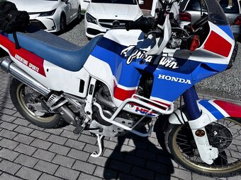 Honda XRV 650 RD 03 Africa Twin - 4