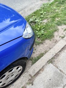 Rezervace Peugeot 206 2005 rv 104000 km - 4
