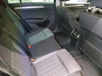 SKODA SUPERB iV plug in hybrid 160kw 2022 - 4
