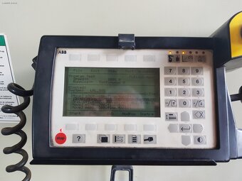 Průmyslový svářecí robot ABB IRB 2400/10 M94A - 4