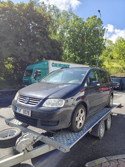 VW Touran 2.0 TDI 103kw díly - 4