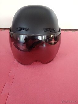 Helma na moto nebo skutr - 4