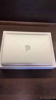 MacBook Air 13” 2017, i5 ,8GB - 4