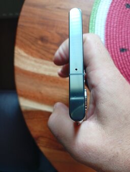 Samsung Galaxy S22 ultra - 4