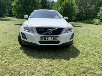 Volvo XC60 2,4D Drive 129 kW 2009 - 4