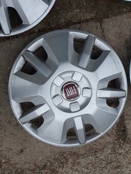 sada originální poklice FIAT 15 kryty disků KRYTY KOL - 4
