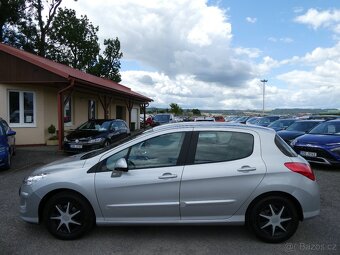 Peugeot 308 1.6i 88kW 1.majitel, 60tkm Digi.klima - 4