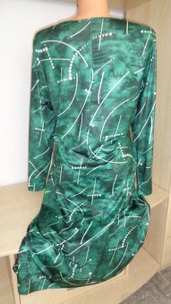 Zelené šaty NOVÉ vel.přibl.48 - 4