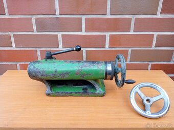 Koník na soustruh TOS Žebrák S 28 - 4