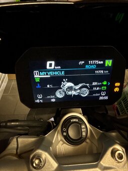 BMW F900R sport paket Akrapovic - 4