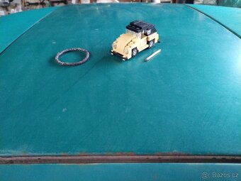 Prodám nekompletní VW Brouk 1303 - 4