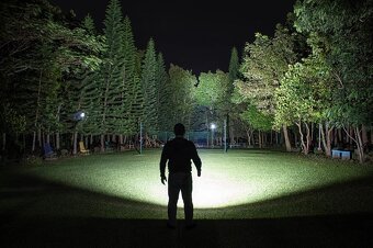 WURKKOS TS32 výkonná ruční svítilna 15000 lumenů - 4