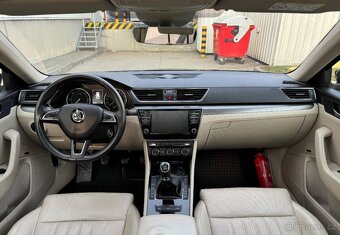 Škoda Superb III Combi 2,0 tdi 110kw - 4