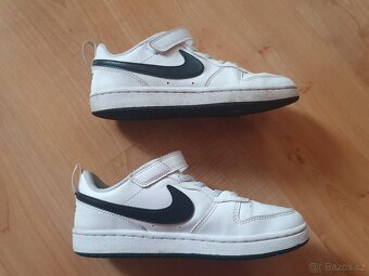 Bílé tenisky boty Nike v. 35 - 4