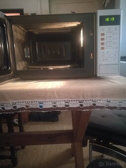 Prodám mikrovlnou troubu LG - 4