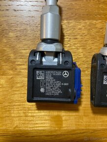Prodám ventilek TPMS Mercedes A0009058706 - 4