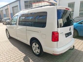 VW Caddy Maxi Comfortline 2.0TDI 110kW 5-míst Webasto Tažné - 4