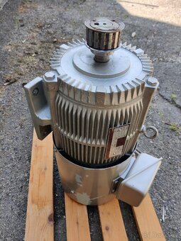 Elektromotor - 4